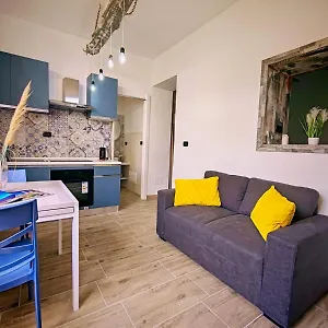 Mes'e Làmpadas Castelsardo