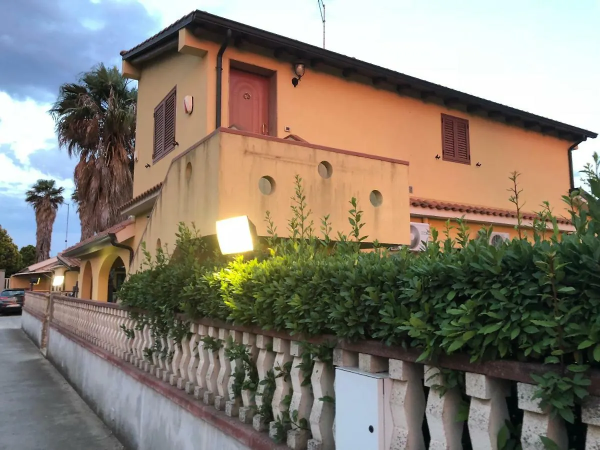 Casa Vacanza Passiflora Villa Noto 0*,